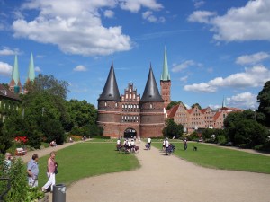 Lübeck met links de Marienkirche